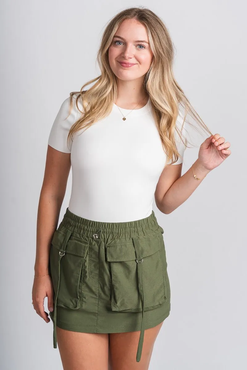 Cargo mini skirt olive